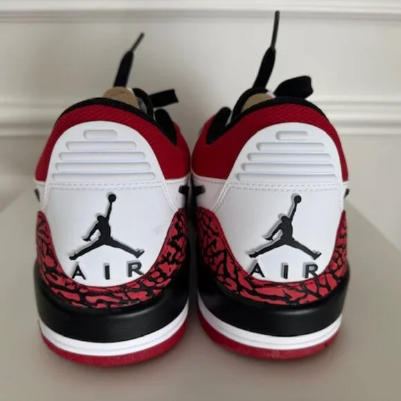 Jordan Legacy 312 Low 'Chicago Red' Like New Men Size 8.5 - Picture 5 of 16